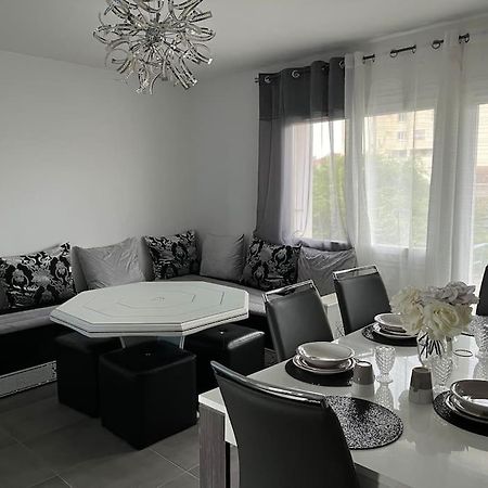 Bel Appartement Neuf, Bien Situe Carcassonne Luaran gambar