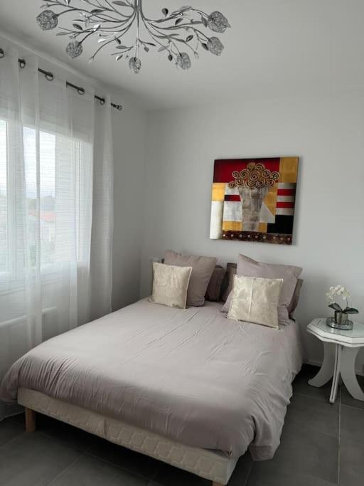 Bel Appartement Neuf, Bien Situe Carcassonne Luaran gambar